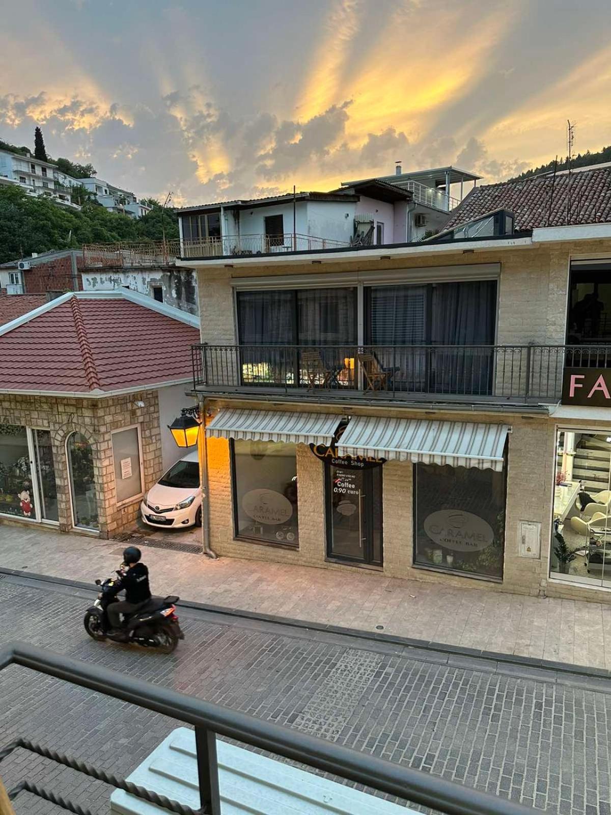 Sadiku Apartment Ulcinj Exterior photo